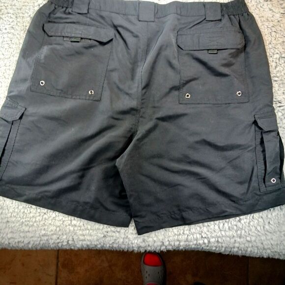 Binimi Bay Outfitters Lightweight Cargo  Performance Shorts Men's 44 Black...... - Picture 2 of 11